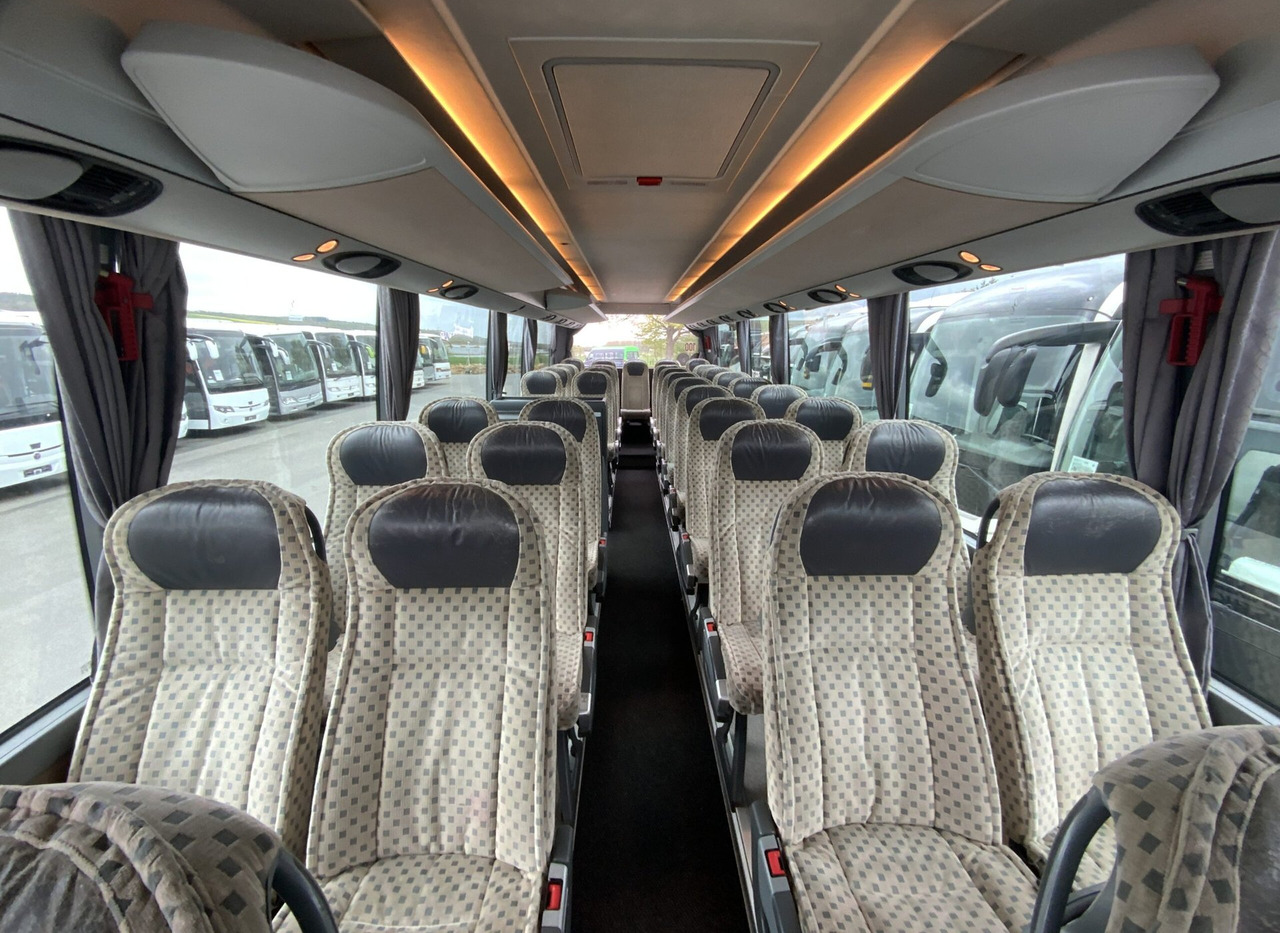 Bus pariwisata Setra S 411 HD: gambar 13