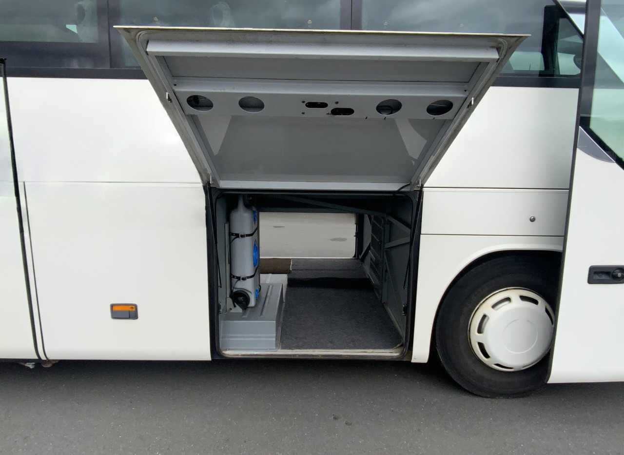 Bus pariwisata Setra S 411 HD: gambar 6