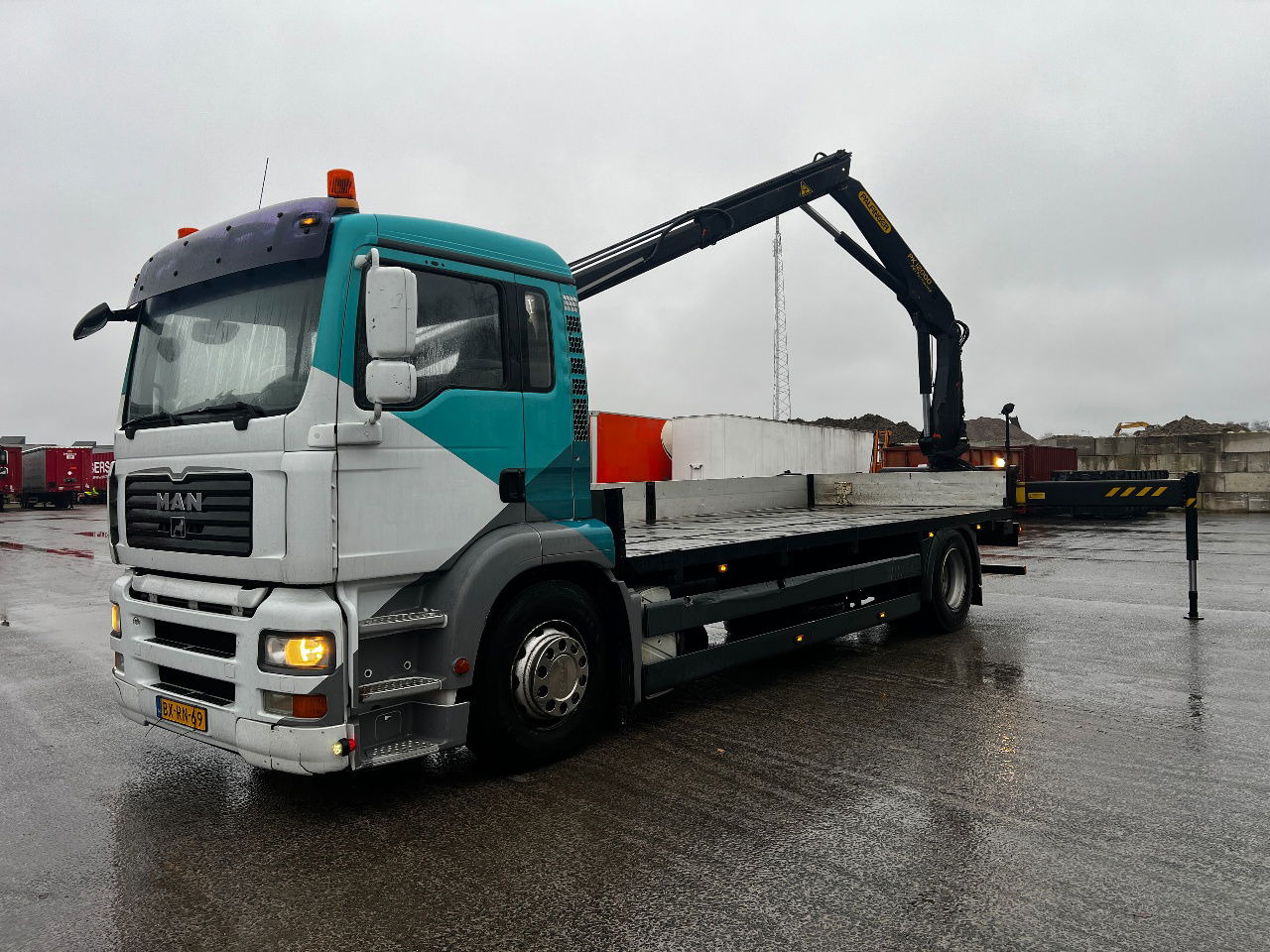 MAN TGA 18.310 met Palfinger PK12000 kraan - Truk derek: gambar 1 MAN TGA 18.310 met Palfinger PK12000 kraan - Truk derek: gambar 1