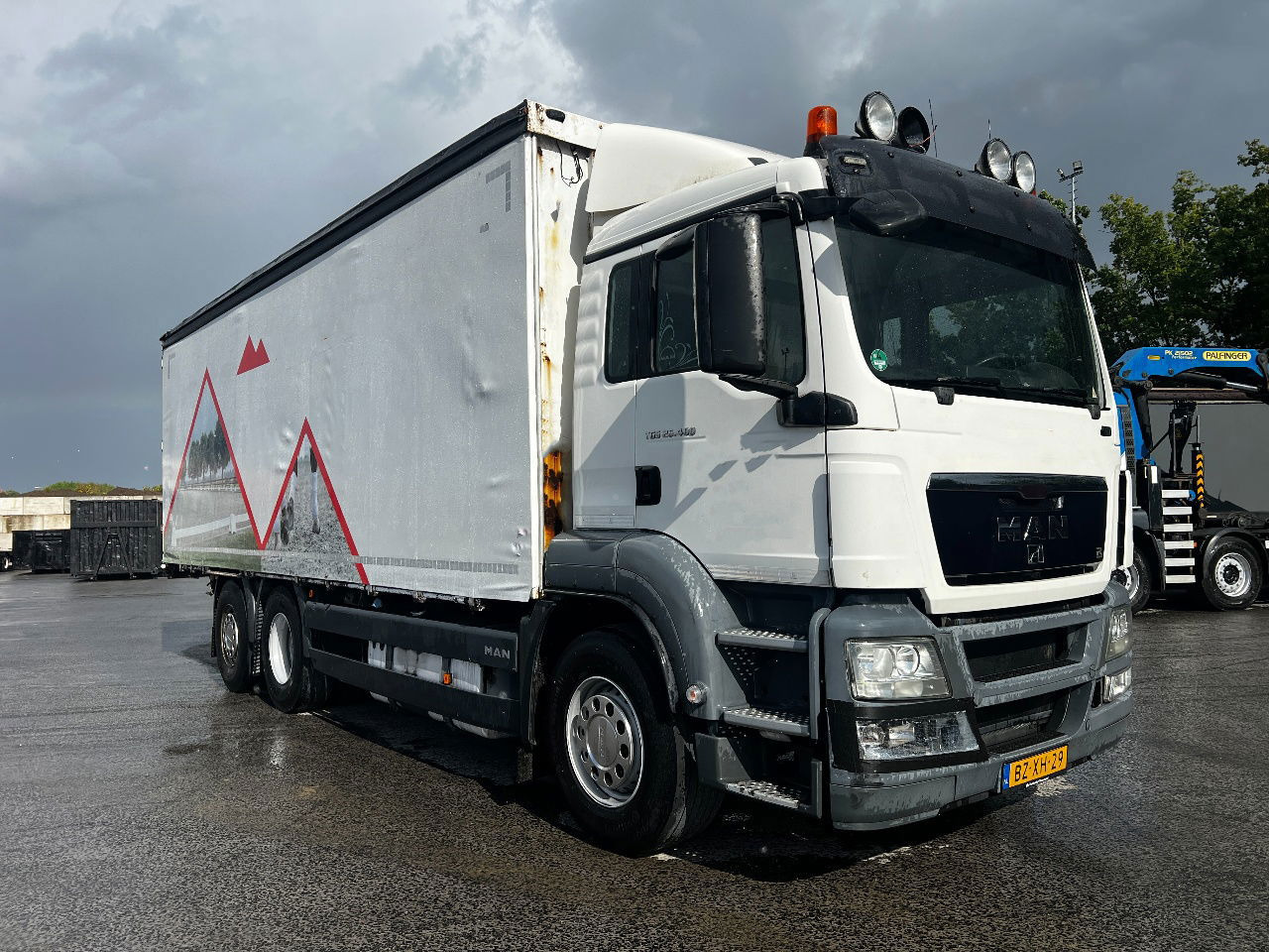 MAN TGS 26.400 6x2, Euro 5 - Truk dengan terpal samping: gambar 2 MAN TGS 26.400 6x2, Euro 5 - Truk dengan terpal samping: gambar 2
