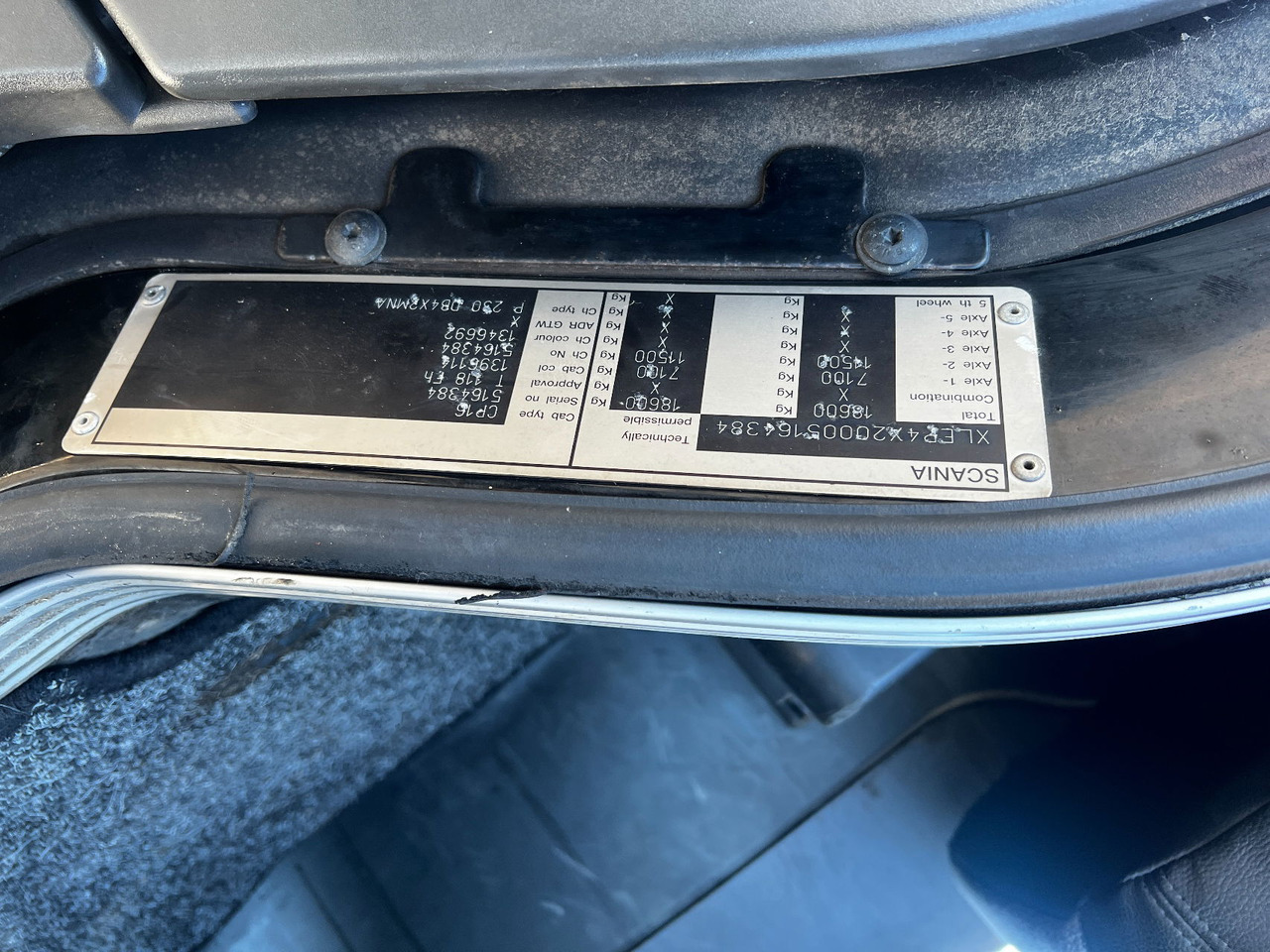 Leasing Scania P230 Euro 4, APK tot 09-2026 Scania P230 Euro 4, APK tot 09-2026: gambar 6 Leasing Scania P230 Euro 4, APK tot 09-2026 Scania P230 Euro 4, APK tot 09-2026: gambar 6