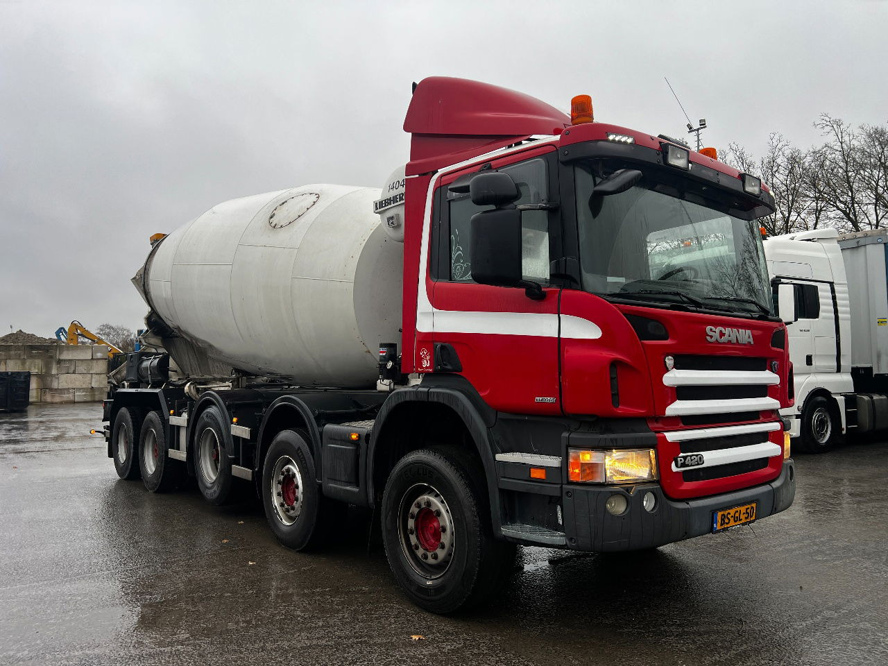Scania P420 10x4, 15m3 Liebherr, full steel - Truk pengaduk beton: gambar 2 Scania P420 10x4, 15m3 Liebherr, full steel - Truk pengaduk beton: gambar 2
