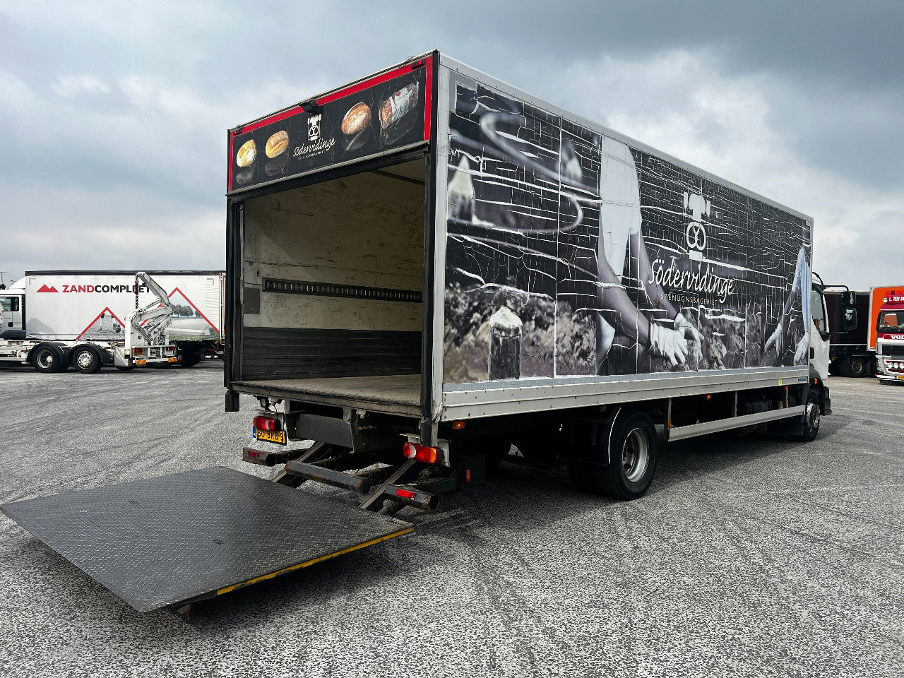 Volvo FL 12.240 Euro 5, NL truck - Truk box: gambar 5 Volvo FL 12.240 Euro 5, NL truck - Truk box: gambar 5