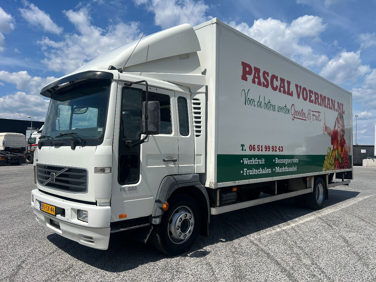Volvo FL 612 220PK, Euro 3 - Truk box: gambar 1 Volvo FL 612 220PK, Euro 3 - Truk box: gambar 1