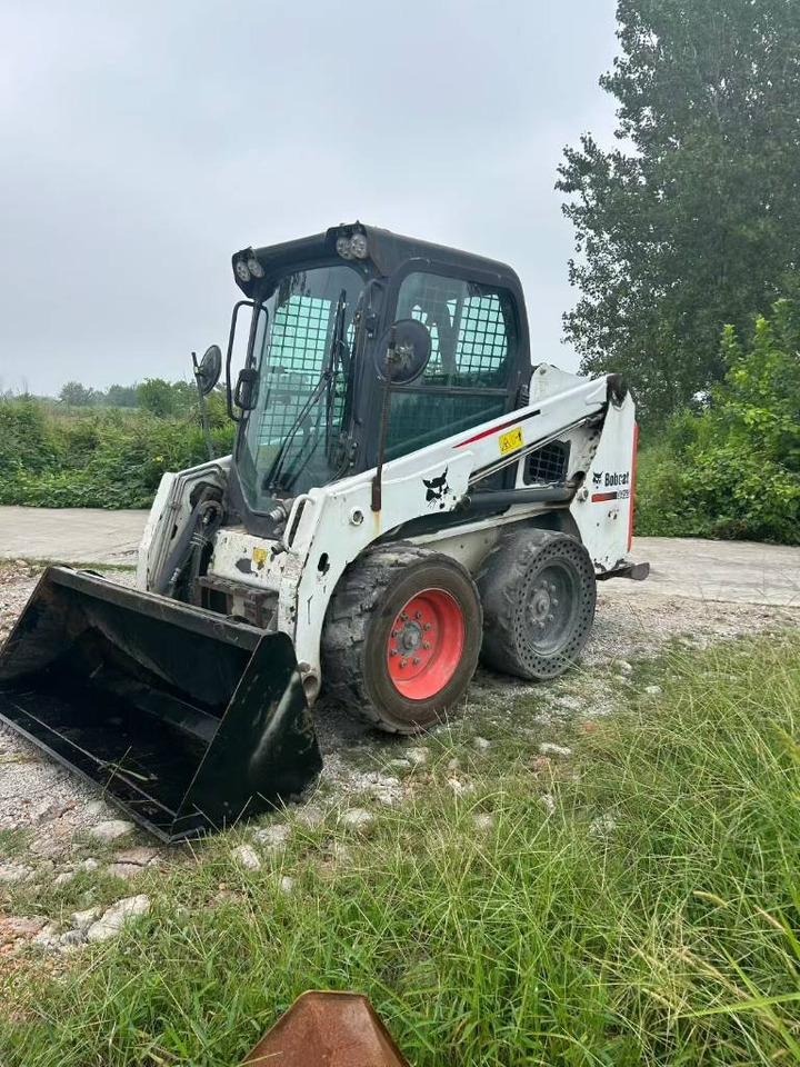 Bobcat S 450 - Skid steer: gambar 1 Bobcat S 450 - Skid steer: gambar 1