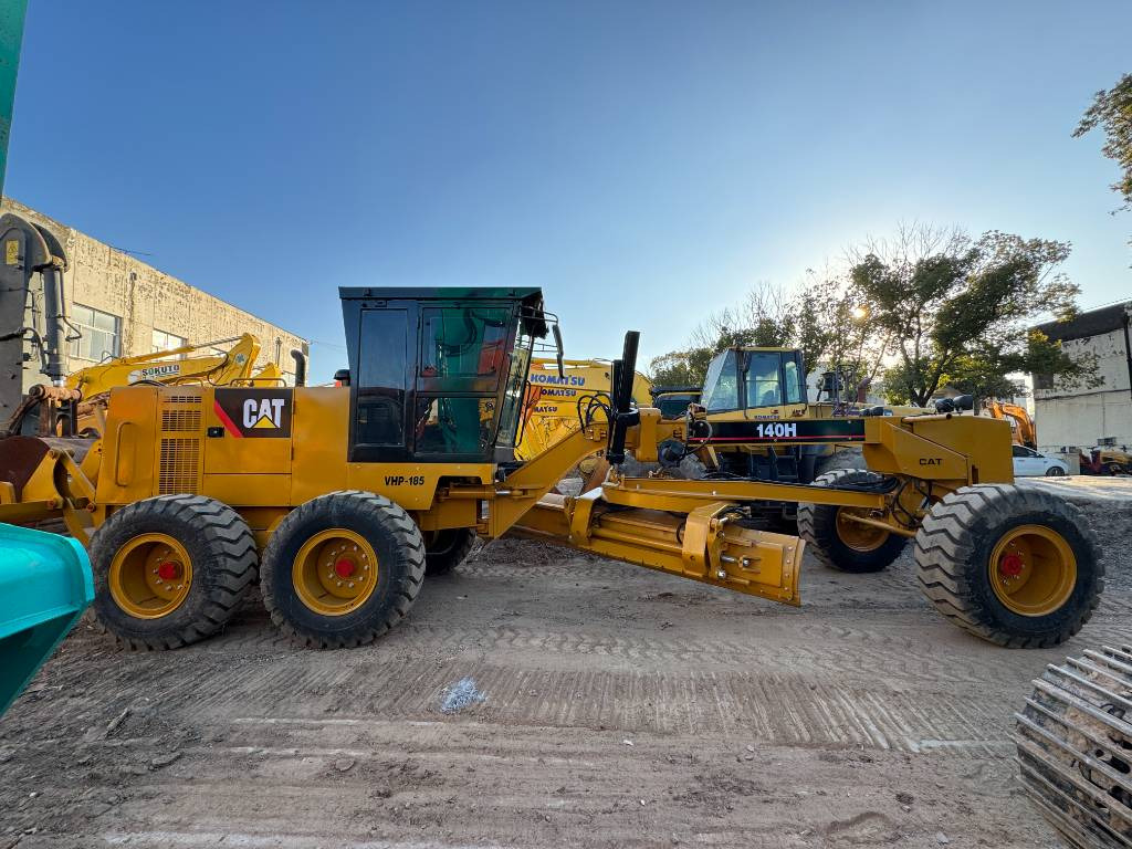 CAT 140 H - Grader: gambar 1 CAT 140 H - Grader: gambar 1