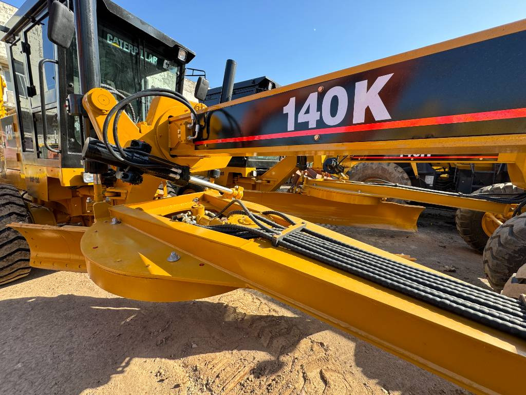 CAT 140 K - Grader: gambar 5 CAT 140 K - Grader: gambar 5