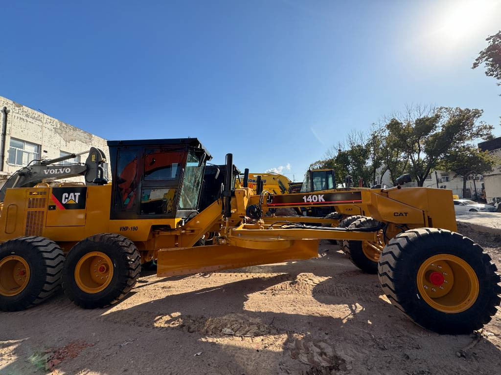 CAT 140 K - Grader: gambar 3 CAT 140 K - Grader: gambar 3
