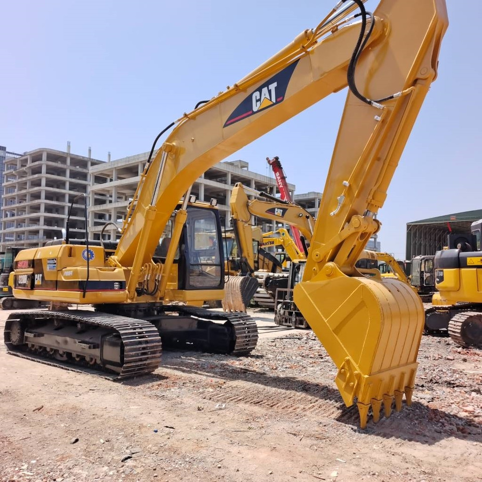 CAT 320 B L - Ekskavator perayap: gambar 3 CAT 320 B L - Ekskavator perayap: gambar 3