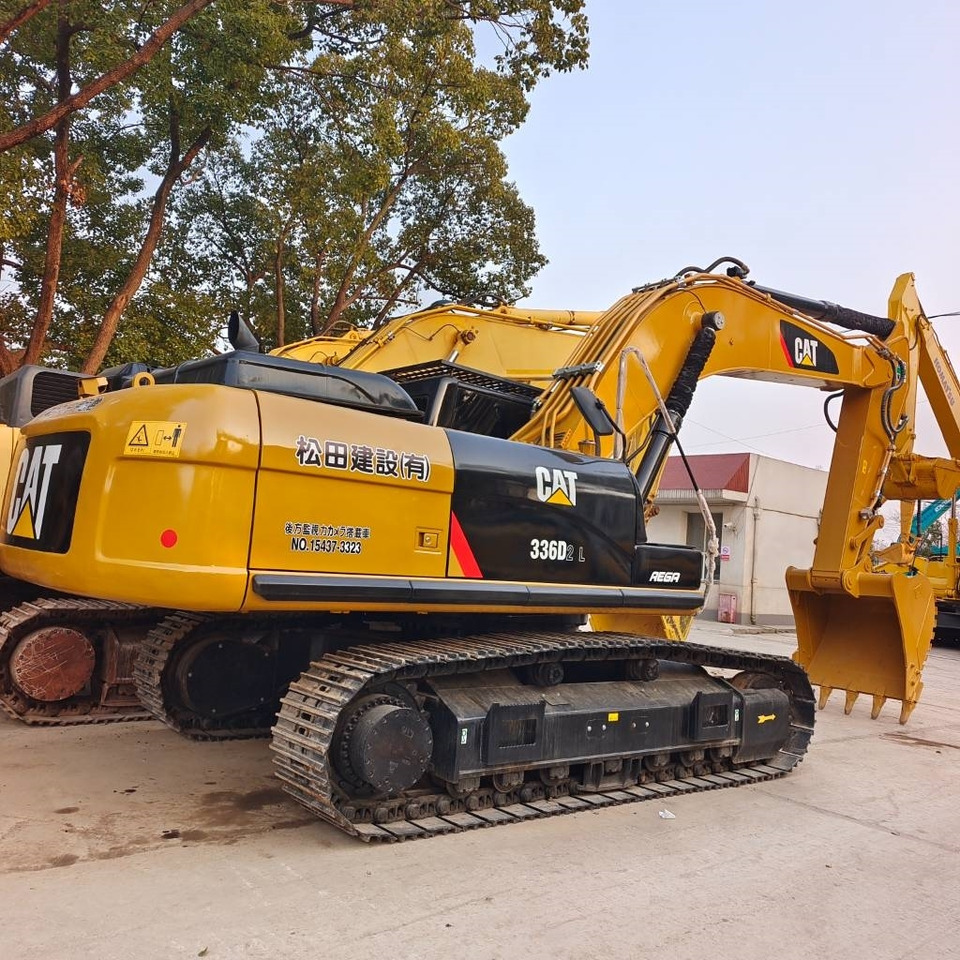 CAT 320D2L - Ekskavator perayap: gambar 4 CAT 320D2L - Ekskavator perayap: gambar 4