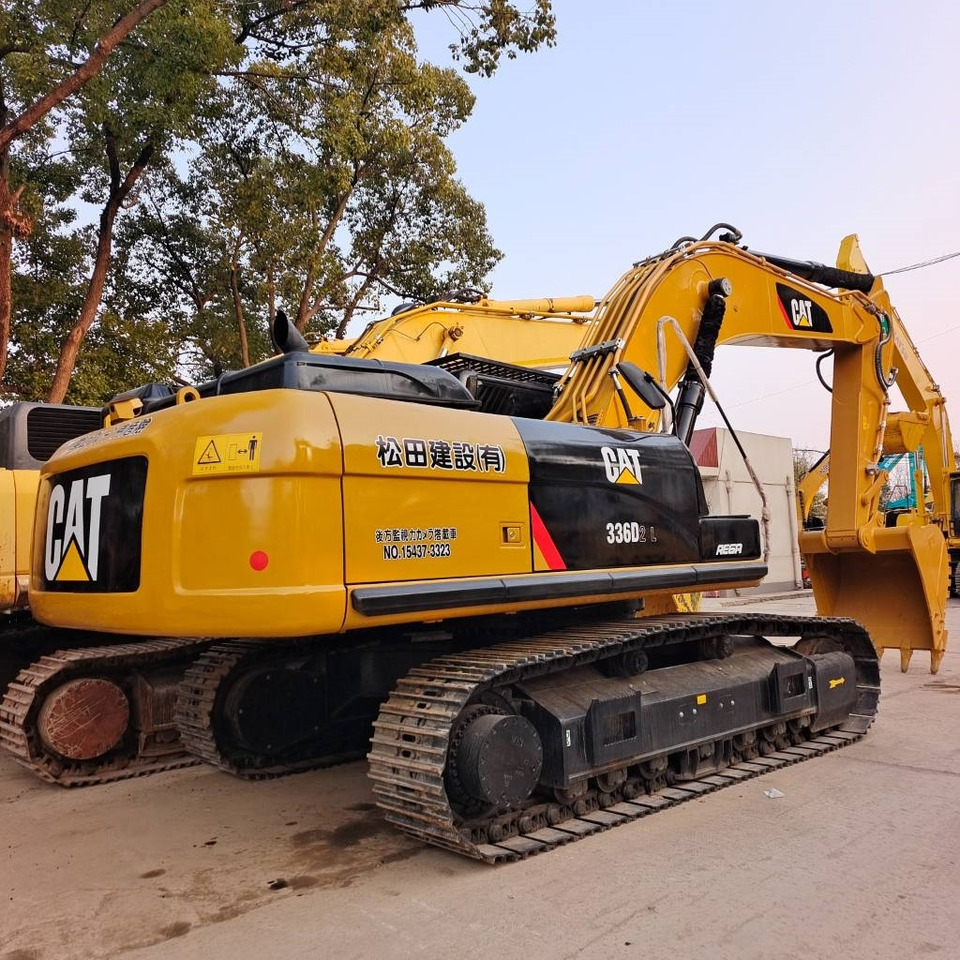 CAT 320D2L - Ekskavator perayap: gambar 3 CAT 320D2L - Ekskavator perayap: gambar 3