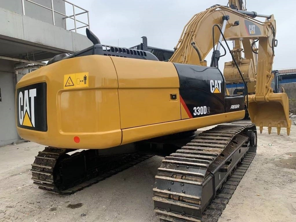 CAT 330 D2L - Ekskavator perayap: gambar 5 CAT 330 D2L - Ekskavator perayap: gambar 5