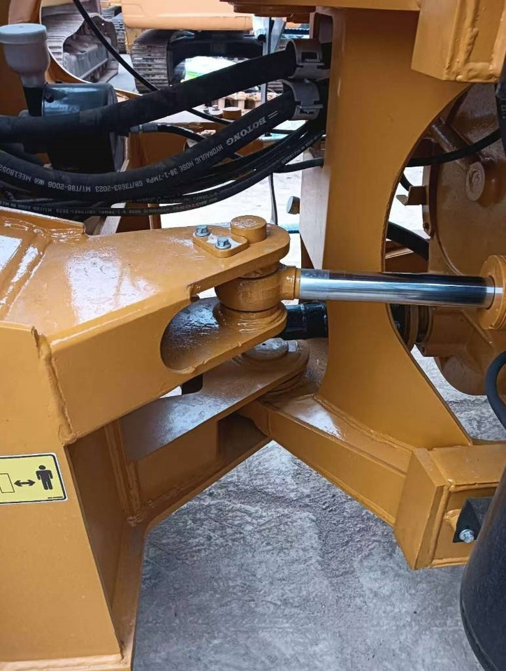 Wheel loader CAT 966 H: gambar 9