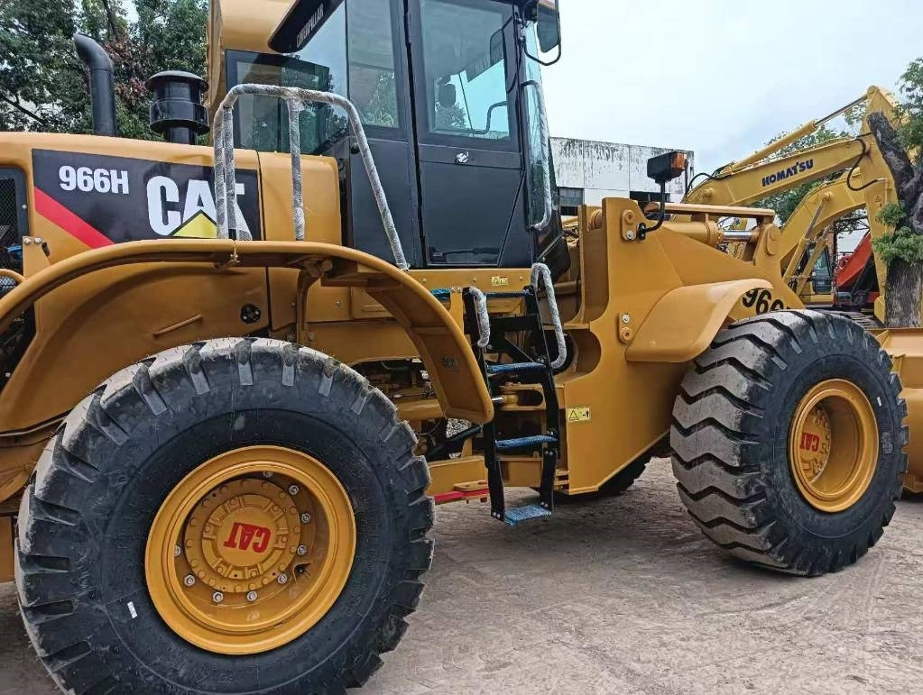 Wheel loader CAT 966 H: gambar 6