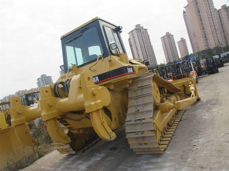 CAT D 6 R - Grader: gambar 3 CAT D 6 R - Grader: gambar 3