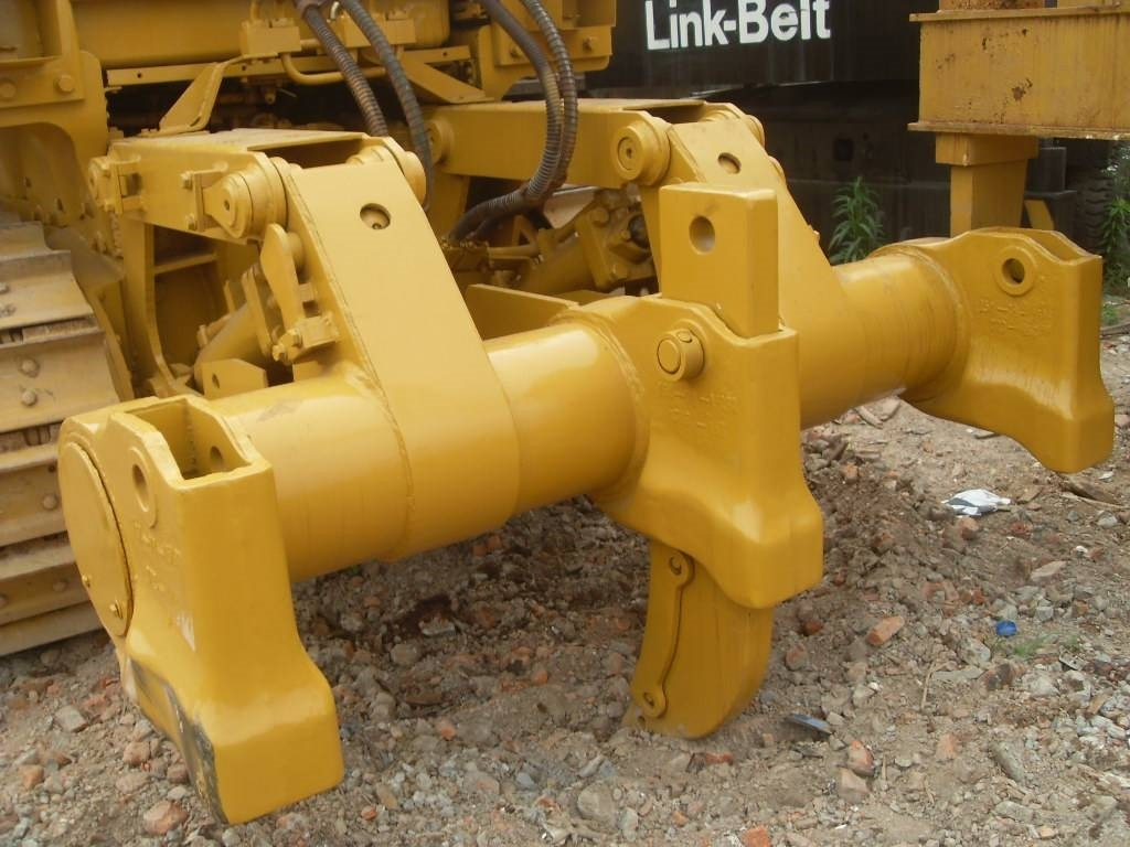 Bulldozer CAT D 7 G: gambar 12 Bulldozer CAT D 7 G: gambar 12