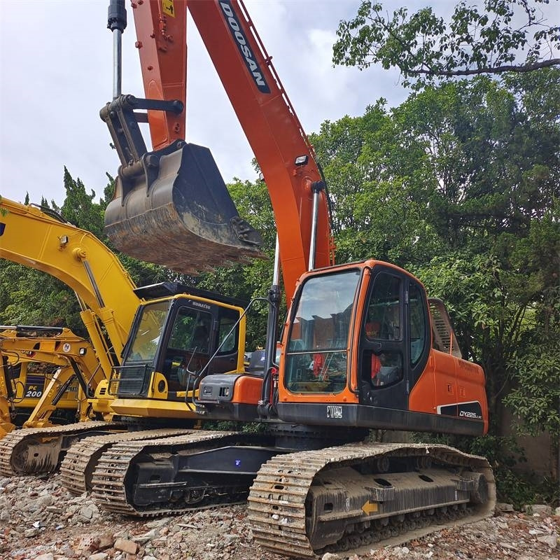 Doosan DX 225 LC - Ekskavator perayap: gambar 5 Doosan DX 225 LC - Ekskavator perayap: gambar 5