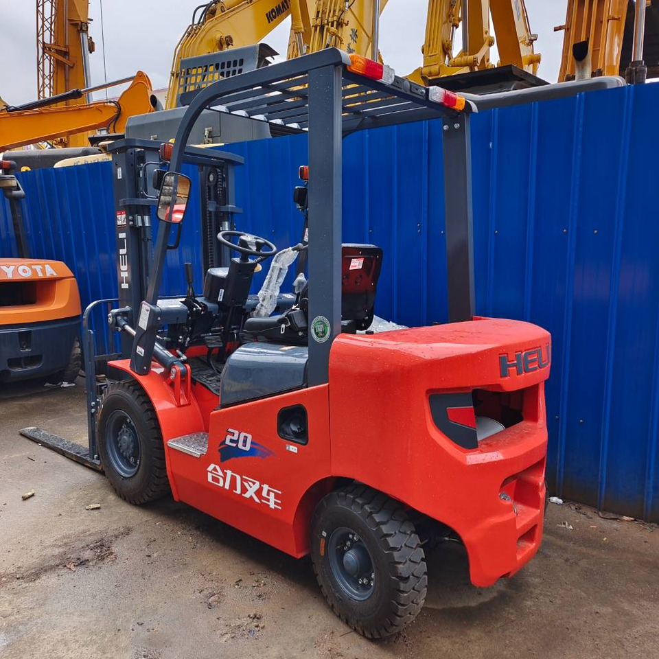 Heli FD30 - Forklift diesel: gambar 3 Heli FD30 - Forklift diesel: gambar 3