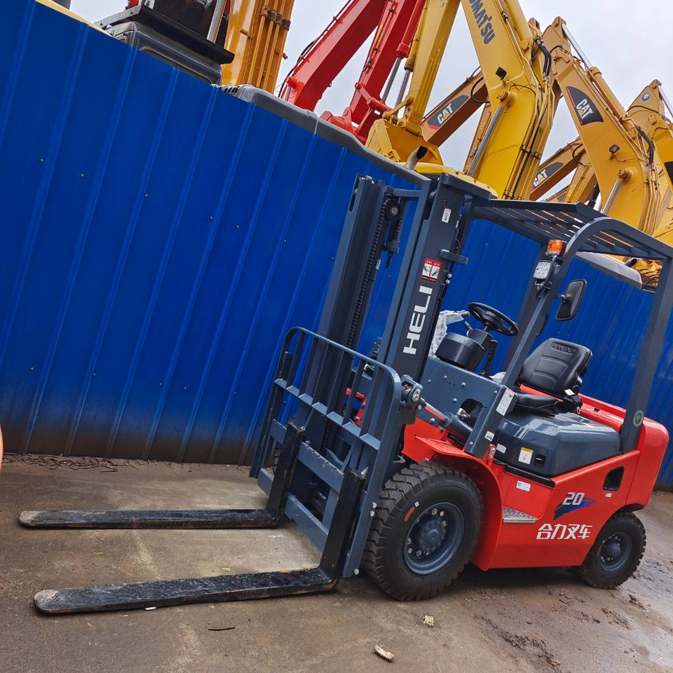 Heli FD30 - Forklift diesel: gambar 2 Heli FD30 - Forklift diesel: gambar 2