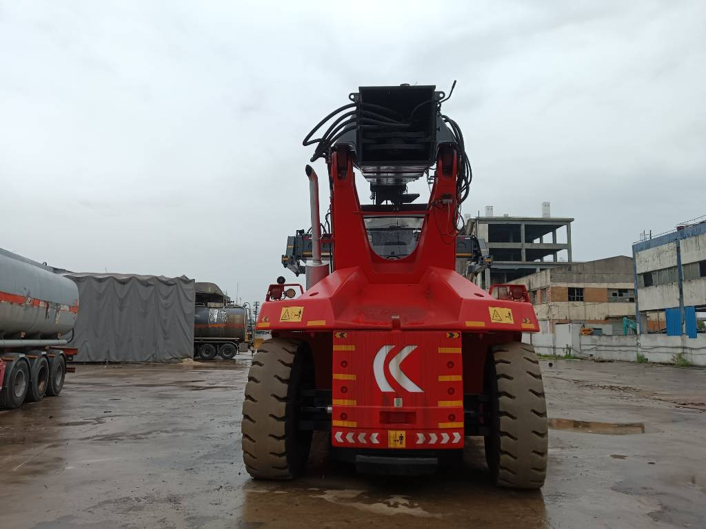 Penumpuk jangkauan Kalmar DRF 450: gambar 8
