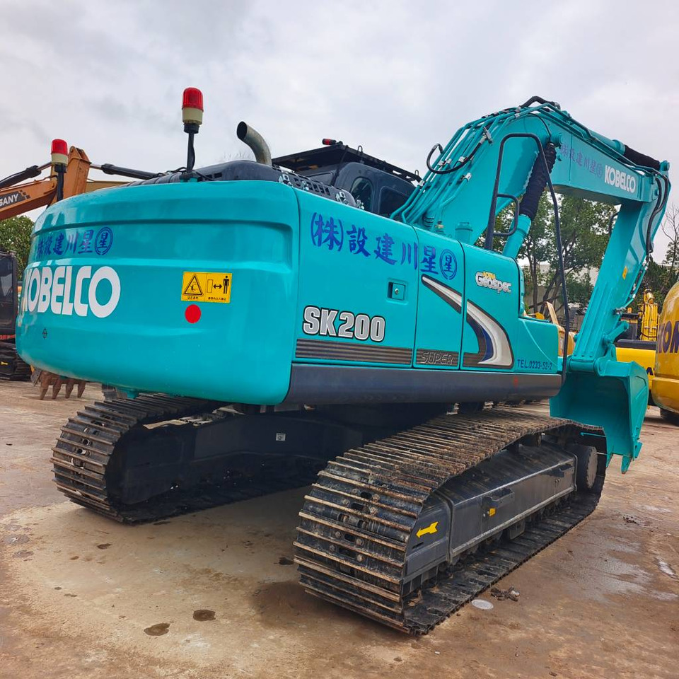 Kobelco SK 200 - Ekskavator perayap: gambar 1 Kobelco SK 200 - Ekskavator perayap: gambar 1