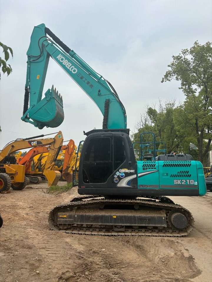 Kobelco SK 210 LC-9 - Ekskavator perayap: gambar 1 Kobelco SK 210 LC-9 - Ekskavator perayap: gambar 1