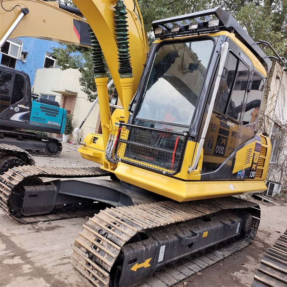 Ekskavator perayap Komatsu PC 130: gambar 12
