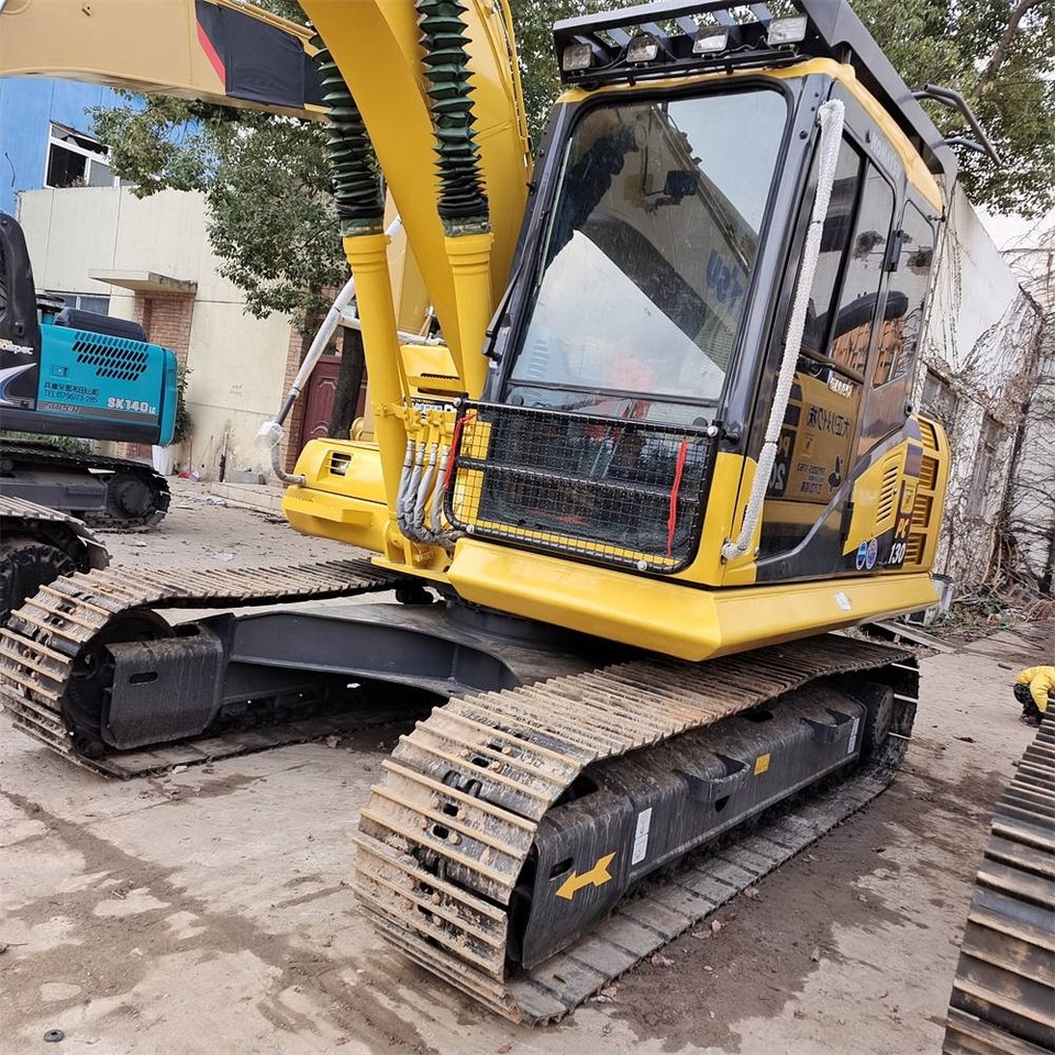 Ekskavator perayap Komatsu PC 130: gambar 13