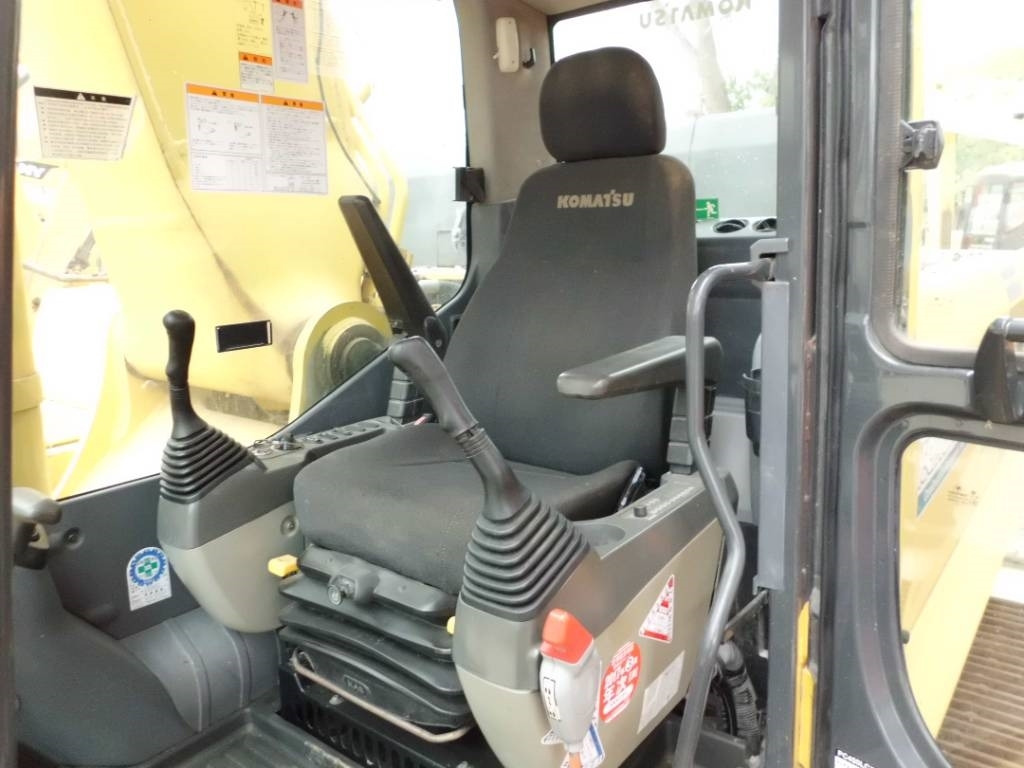 Komatsu PC 450 - Ekskavator perayap: gambar 5 Komatsu PC 450 - Ekskavator perayap: gambar 5