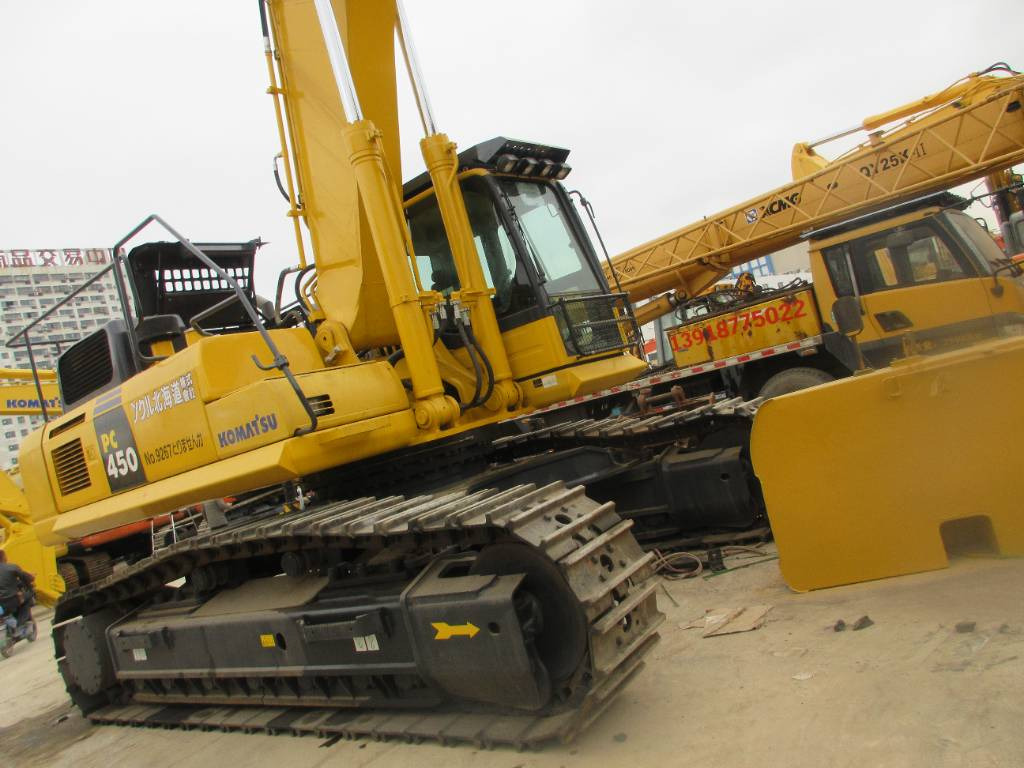 Komatsu PC 450 - Ekskavator perayap: gambar 5 Komatsu PC 450 - Ekskavator perayap: gambar 5