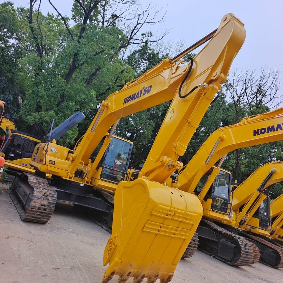 Komatsu PC300 - Ekskavator perayap: gambar 2 Komatsu PC300 - Ekskavator perayap: gambar 2