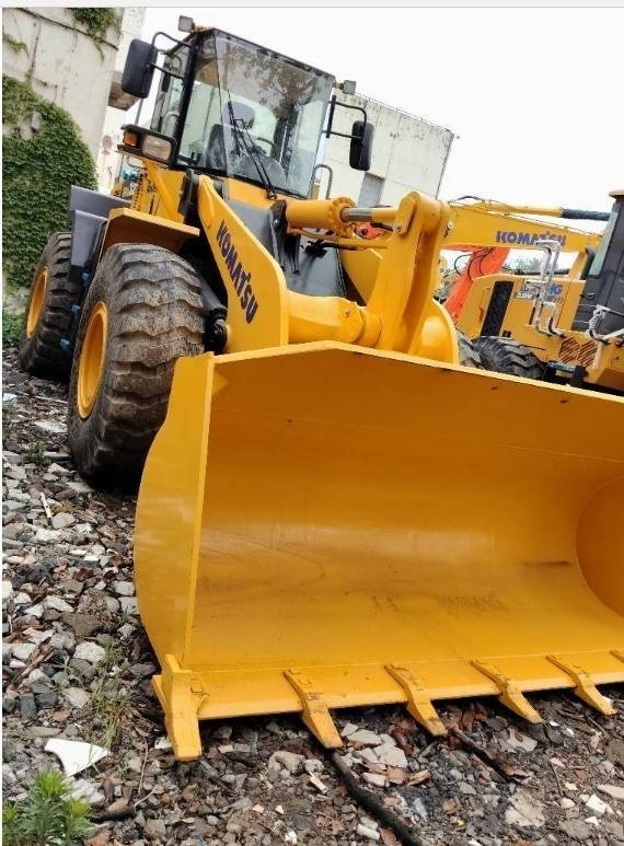 Komatsu WA 320-5 - Ekskavator perayap: gambar 3 Komatsu WA 320-5 - Ekskavator perayap: gambar 3