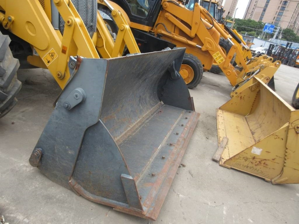 LiuGong CLG 777 A - Backhoe loader: gambar 5 LiuGong CLG 777 A - Backhoe loader: gambar 5