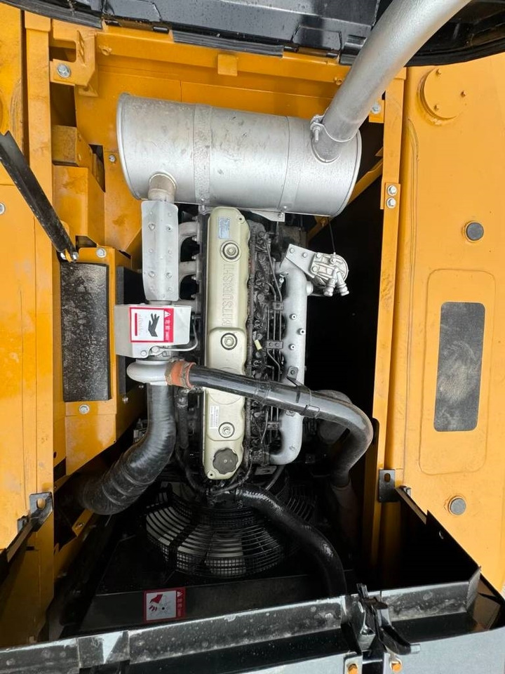 Sany SY 215 H - Ekskavator perayap: gambar 3 Sany SY 215 H - Ekskavator perayap: gambar 3