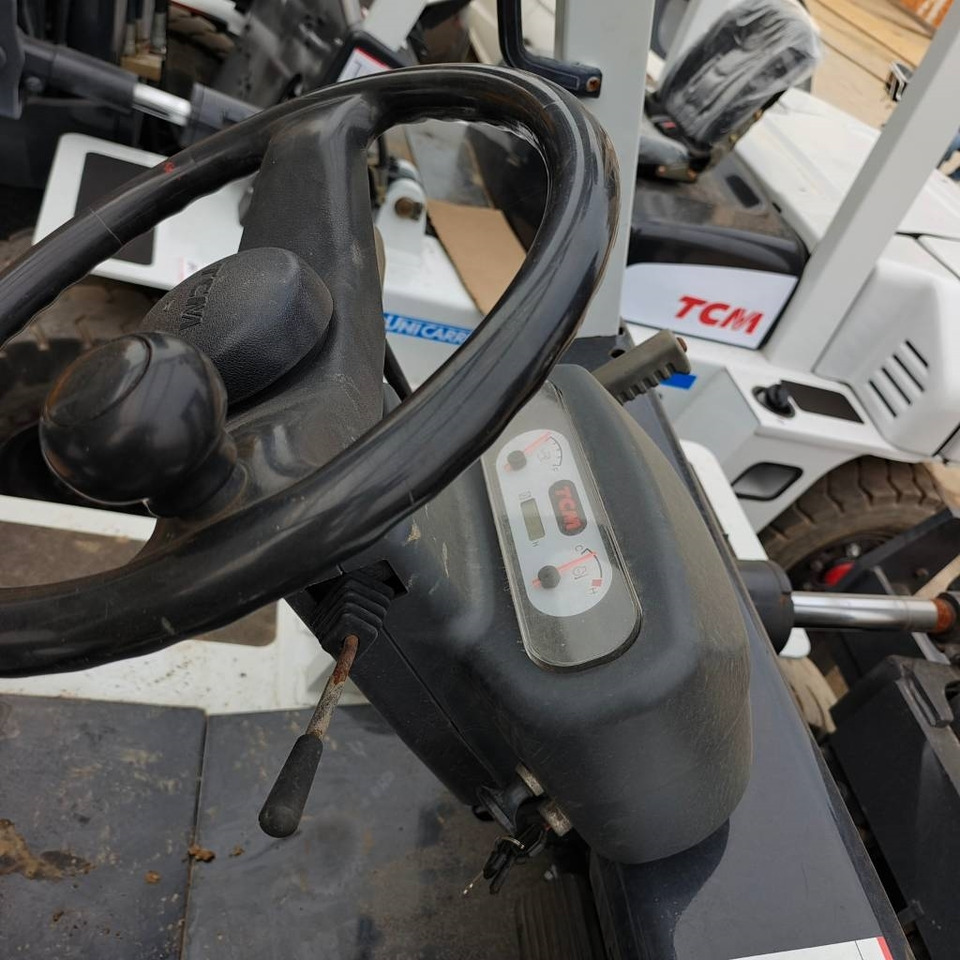 TCM FD 100 - Forklift diesel: gambar 5 TCM FD 100 - Forklift diesel: gambar 5