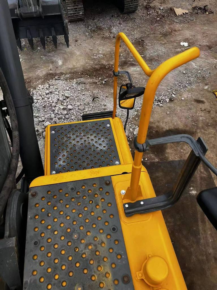 Volvo EC 480 D L - Ekskavator perayap: gambar 3 Volvo EC 480 D L - Ekskavator perayap: gambar 3