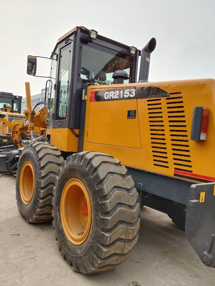 XCMG GR 2153 - Grader: gambar 2 XCMG GR 2153 - Grader: gambar 2