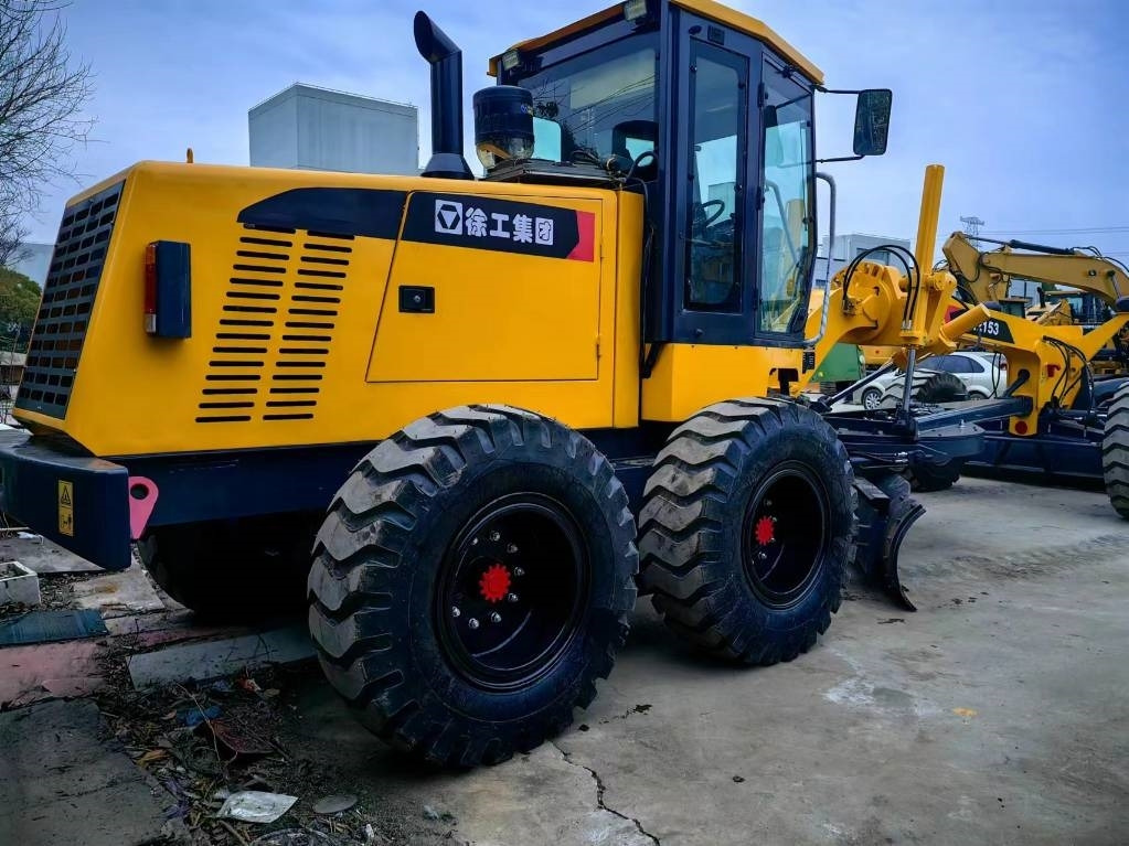 XCMG GR 2153 - Ekskavator perayap: gambar 4 XCMG GR 2153 - Ekskavator perayap: gambar 4