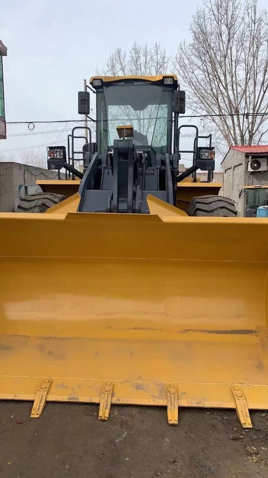 XCMG LW 500 KV - Wheel loader: gambar 2 XCMG LW 500 KV - Wheel loader: gambar 2