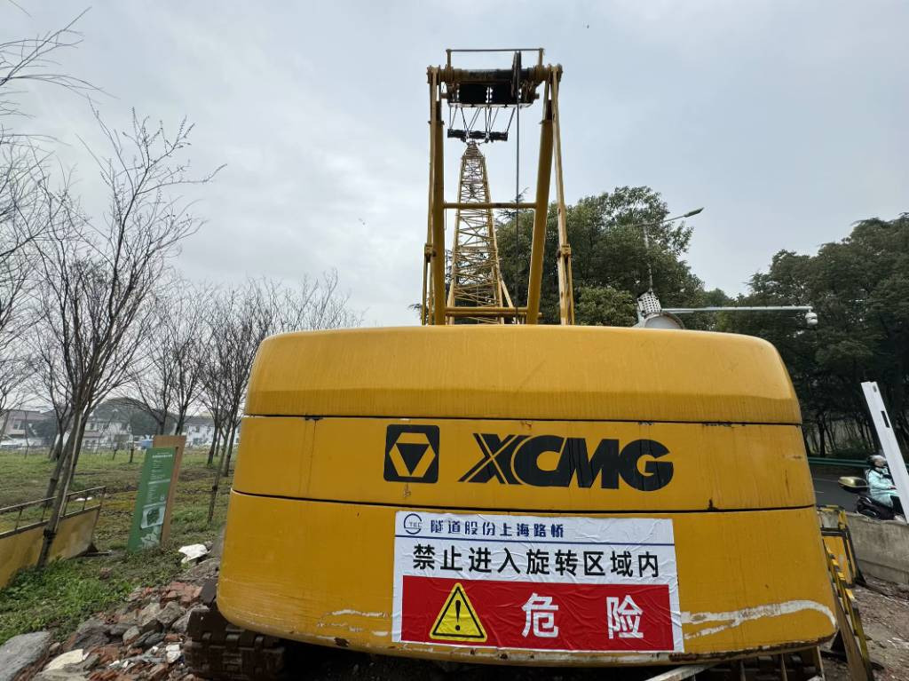 XCMG QUY 50 - Derek perayap: gambar 2 XCMG QUY 50 - Derek perayap: gambar 2