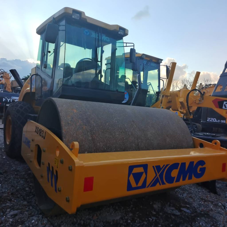 XCMG XS 183 J - Pemadat: gambar 3 XCMG XS 183 J - Pemadat: gambar 3