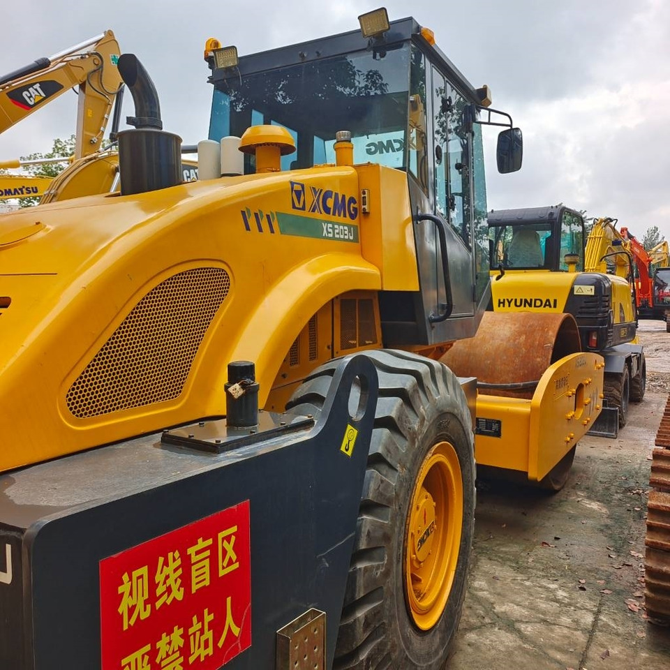 Pemadat XCMG XS 203 J: gambar 23