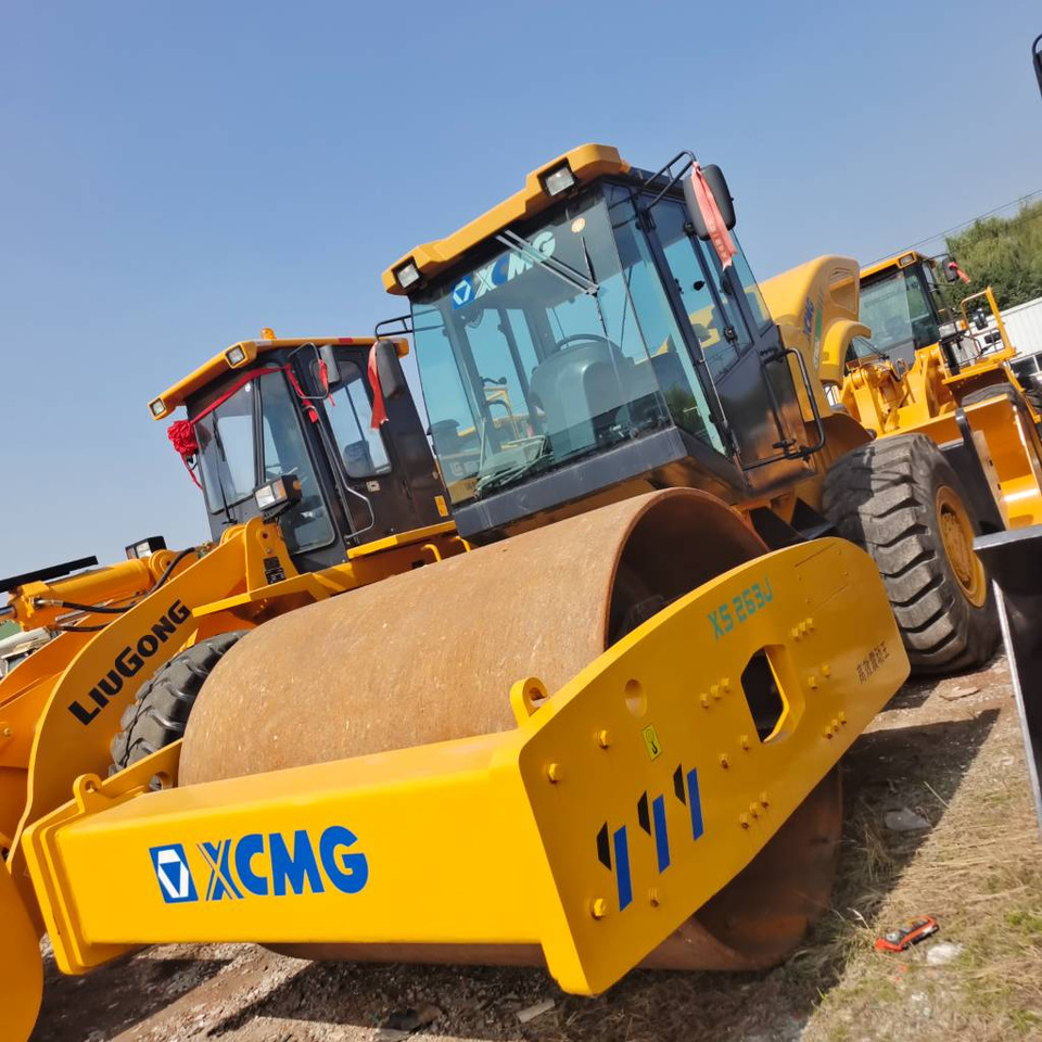 XCMG XS263J - Pemadat: gambar 1 XCMG XS263J - Pemadat: gambar 1