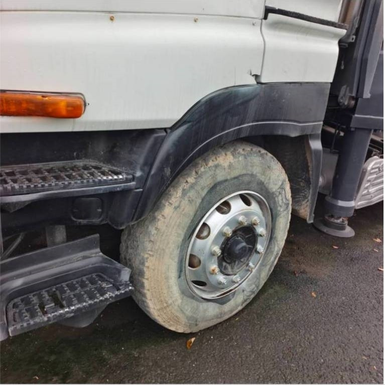 Zoomlion ZLJ 5336 THBSE - Truk pompa beton: gambar 3 Zoomlion ZLJ 5336 THBSE - Truk pompa beton: gambar 3