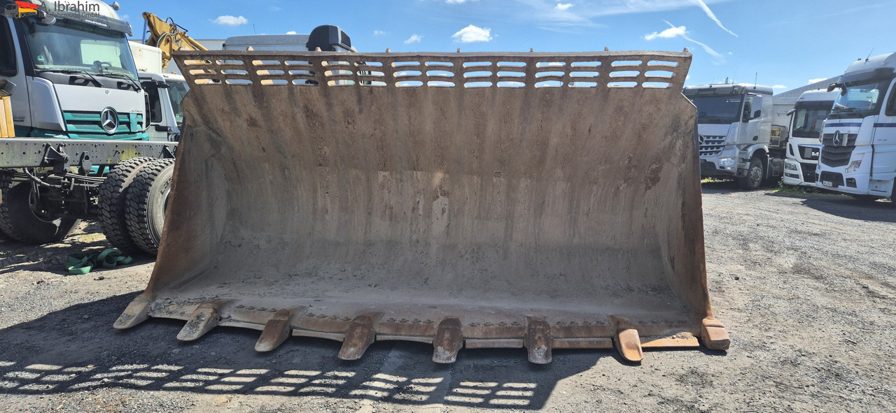 CAT 990 Zustand gut, Video vorhanden ohne Ketten!!, fertig zur Verladung - Wheel loader: gambar 4 CAT 990 Zustand gut, Video vorhanden ohne Ketten!!, fertig zur Verladung - Wheel loader: gambar 4