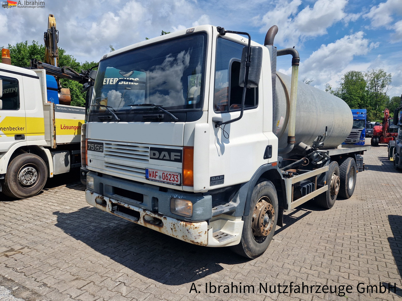 Daf CF 290 Wassertank 13500 L, Tank verzinkt Vorlauf- Lift- Lenkachse - Truk tangki: gambar 1 Daf CF 290 Wassertank 13500 L, Tank verzinkt Vorlauf- Lift- Lenkachse - Truk tangki: gambar 1