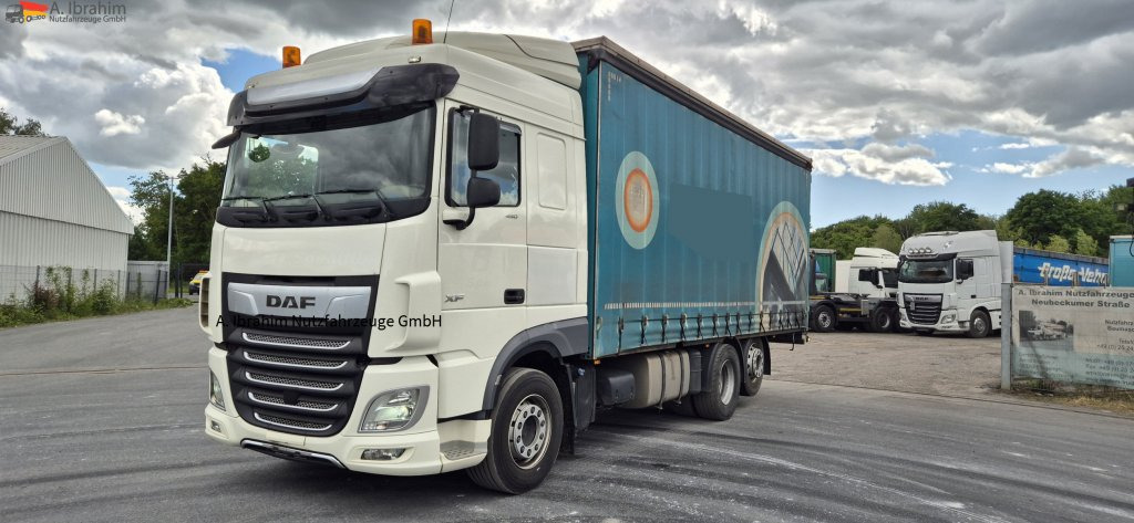 Daf XF 450 FAR 6x2, Liftachse Schiebeplane, Edscha - Truk dengan terpal samping: gambar 1 Daf XF 450 FAR 6x2, Liftachse Schiebeplane, Edscha - Truk dengan terpal samping: gambar 1