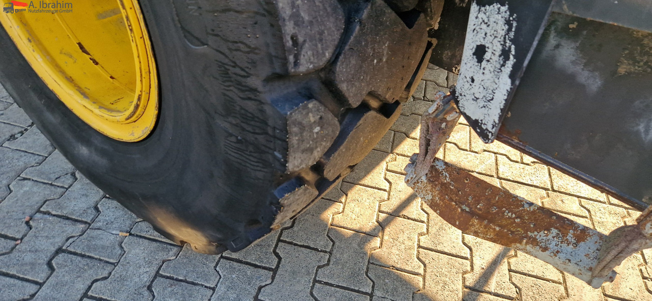 Komatsu WA 200 technisch ok. technische Wartung beim Komatsu Service - Wheel loader: gambar 2 Komatsu WA 200 technisch ok. technische Wartung beim Komatsu Service - Wheel loader: gambar 2