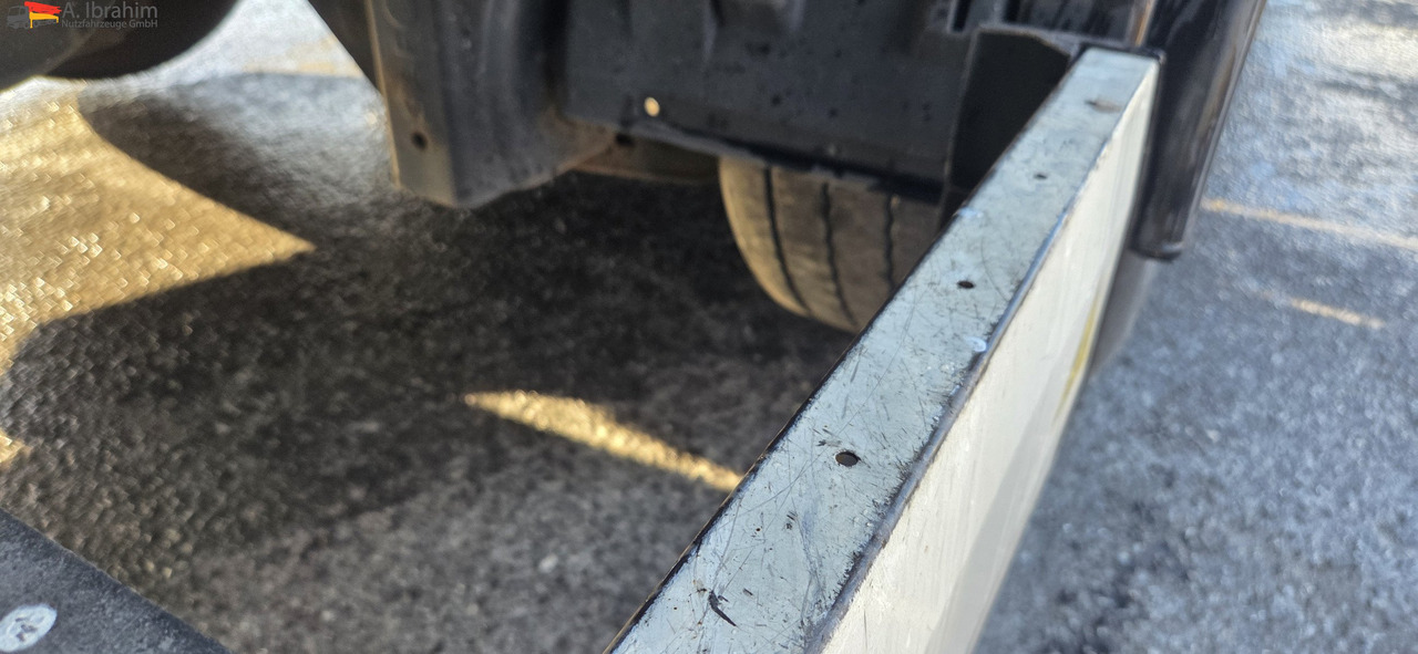 Krone SD Megatrailer Hubdach Liftachse | SAF Achsen - Semi-trailer dengan terpal samping: gambar 2 Krone SD Megatrailer Hubdach Liftachse | SAF Achsen - Semi-trailer dengan terpal samping: gambar 2