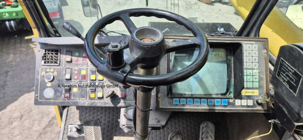 Derek medan kasar Liebherr LTL1025: gambar 14